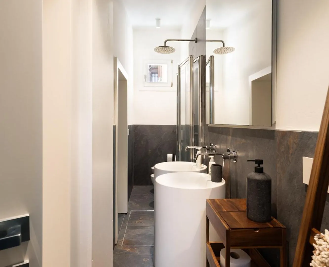 Peggy'S Retreat Luxbotiquehome ~ Wifi + Patio Venedik Daire